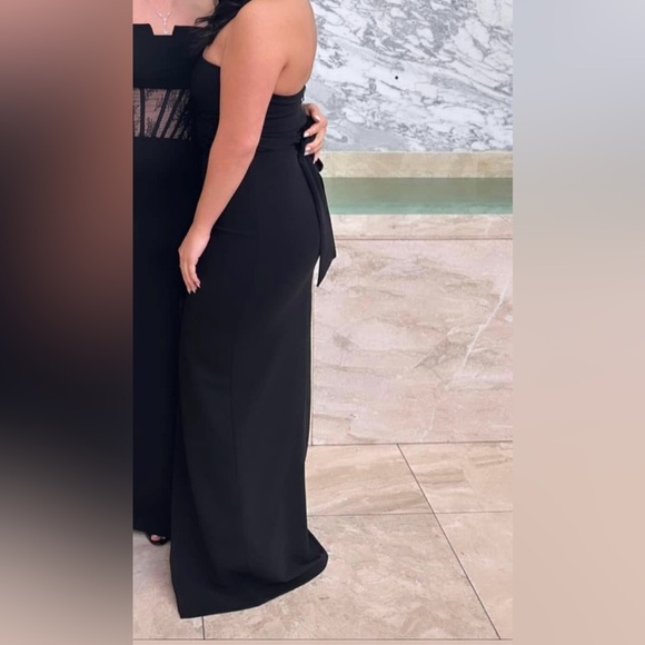 LULUS DRESS - Picture 2 of 3